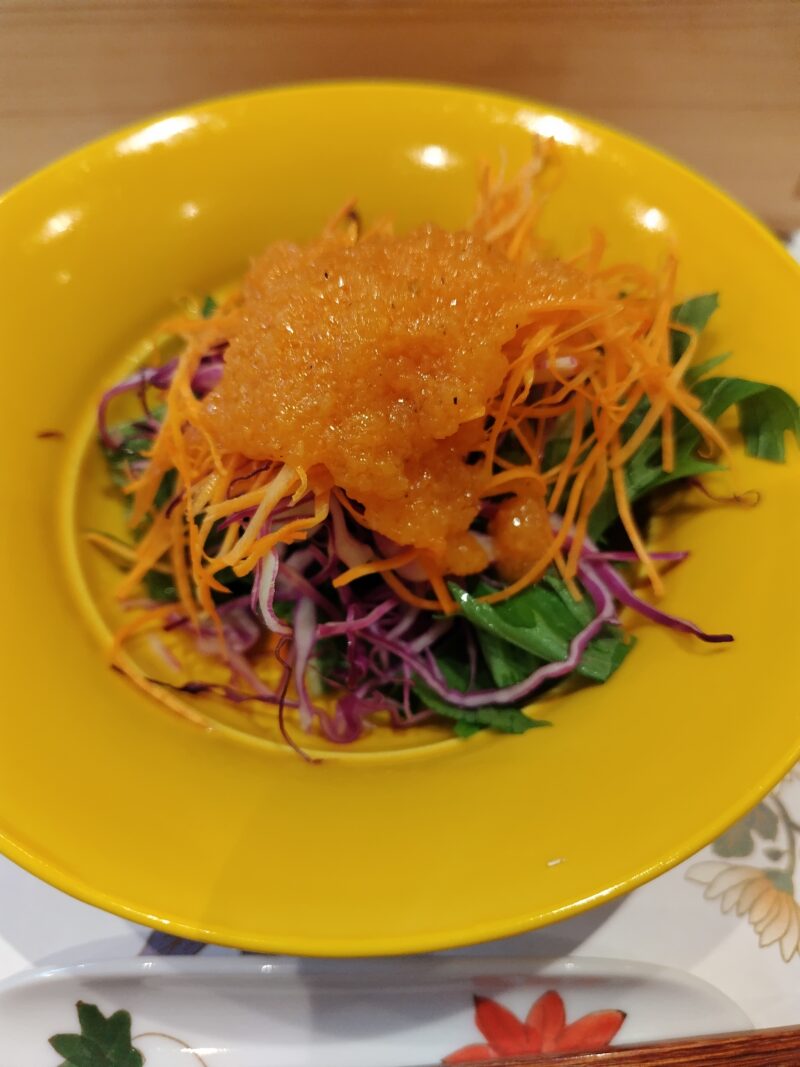 湯の花荘 朝食 人参ドレッシングのサラダ
